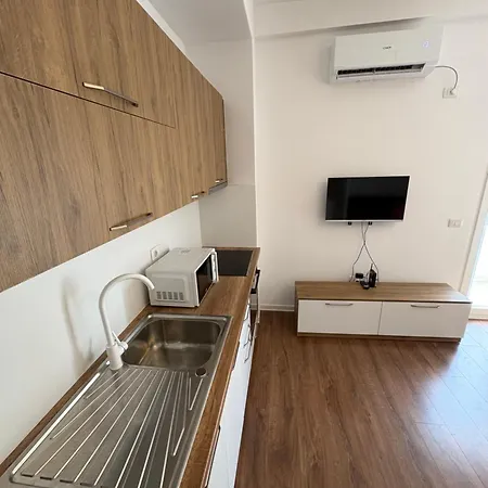 Lounge *